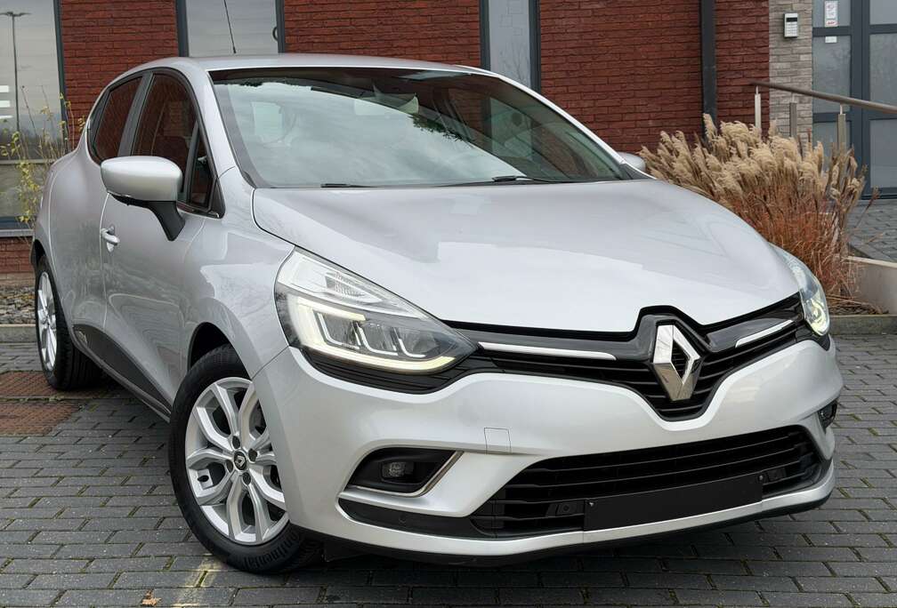 Renault 0.9 Turbo ( 90Ch ) Full Options ( 34.990Km )