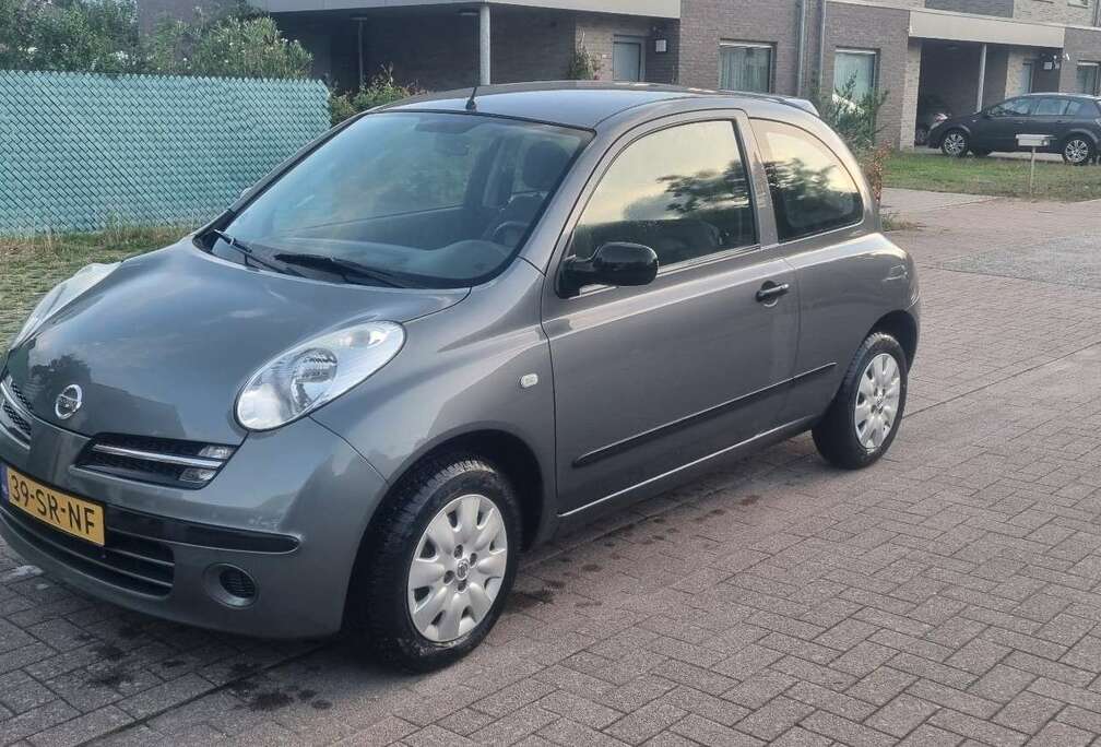 Nissan 1.2 Visia