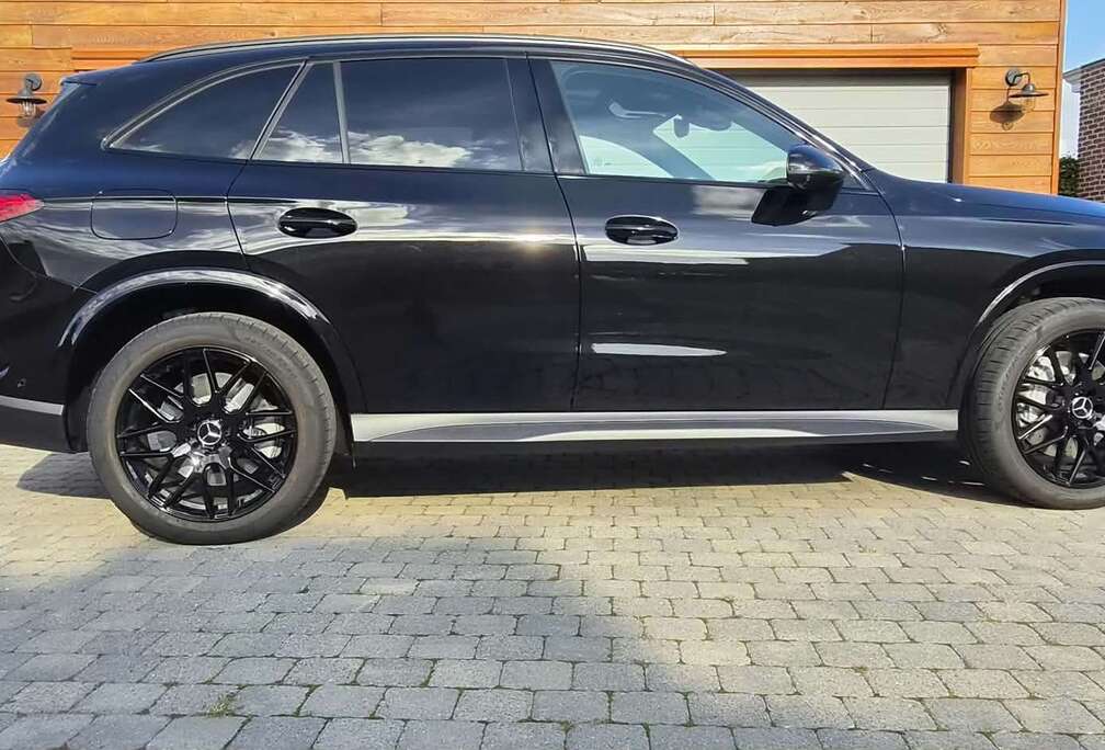 Mercedes-Benz GLC 300 e PHEV AMG Line (230 kW) AMG Line