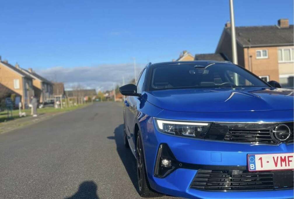 Opel Sports Tourer 1.2 Turbo Automatik Ultimate