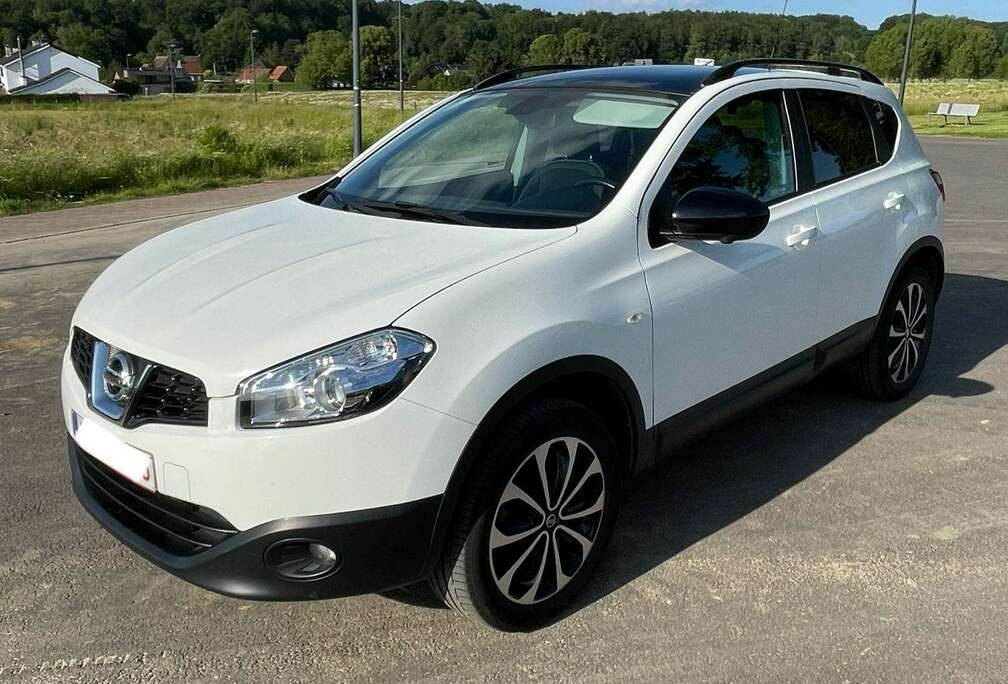 Nissan Qashqai 1.6 360