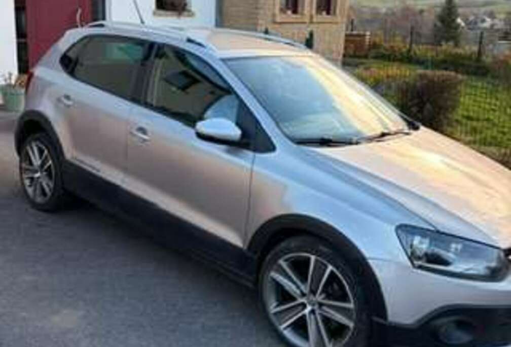 Volkswagen Crosspolo 1.6 CR TDi