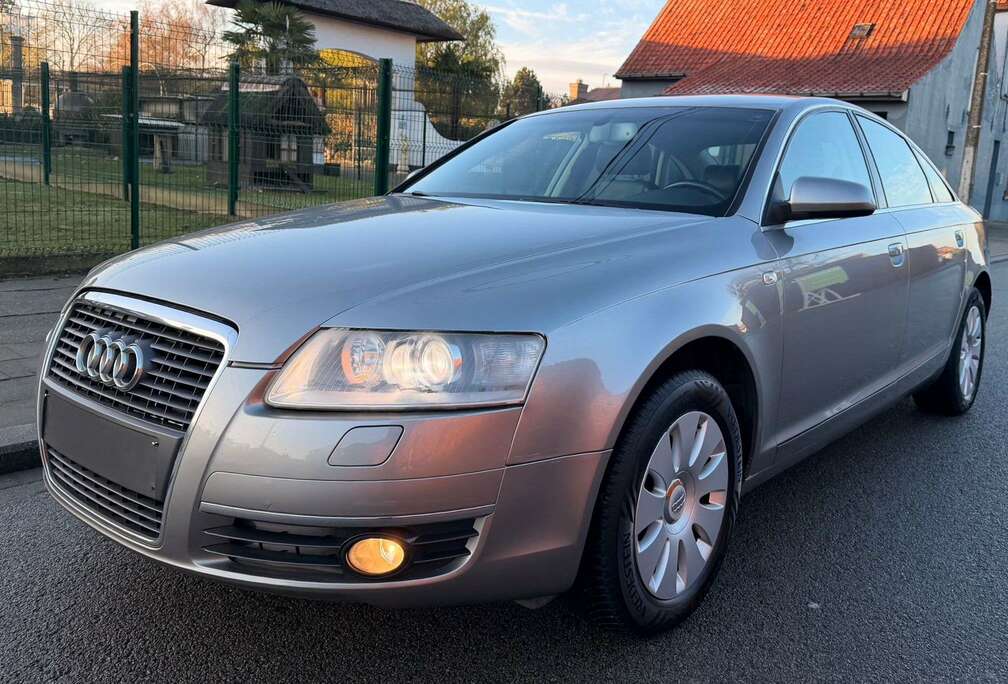 Audi A6 2.0 TDi 16v