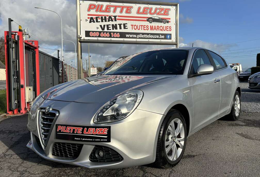 Alfa Romeo Faible KMGiulietta 1.6 JTD M-Jet Distinctive