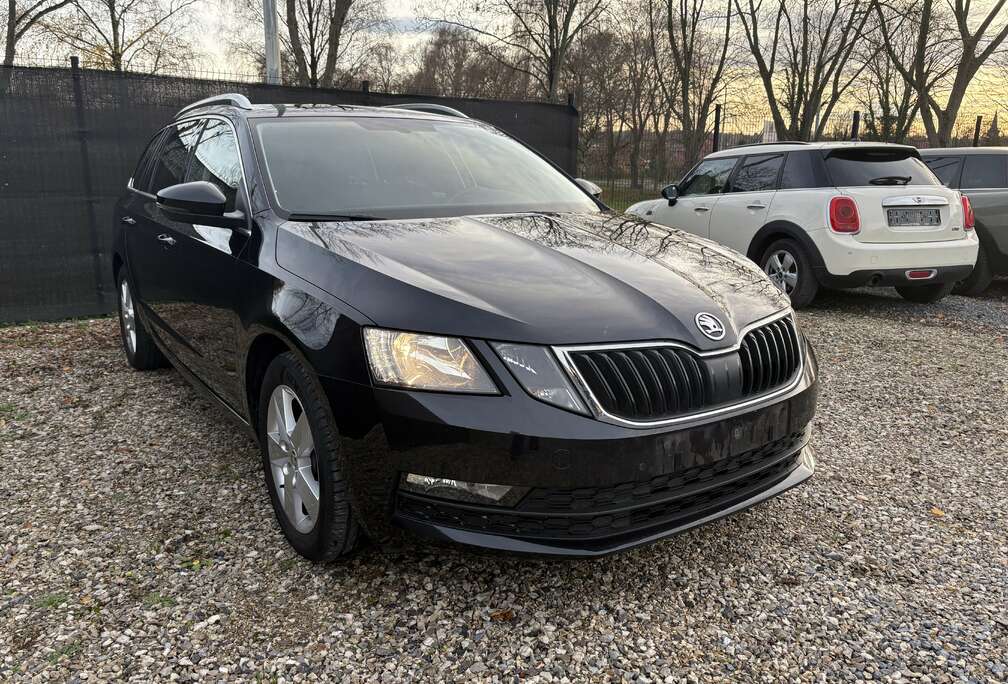 Skoda Octavia SW 1.6 CR TDi Ambition DSG (EU6.2)