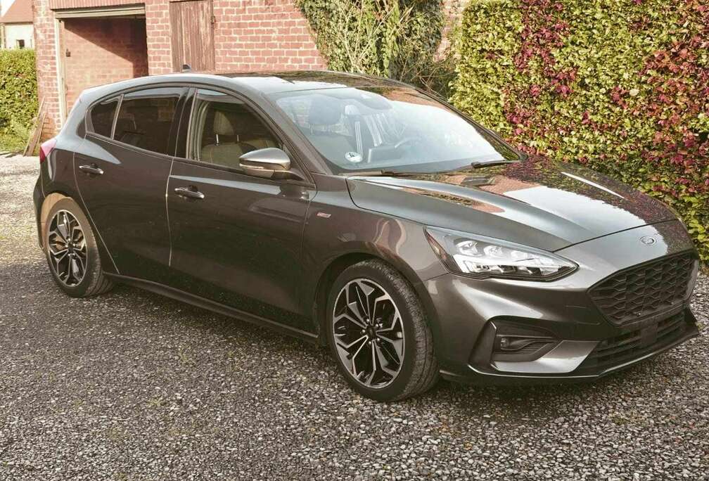 Ford Focus+1.0+EcoBoost+Start-Stopp-System+ST-LINE