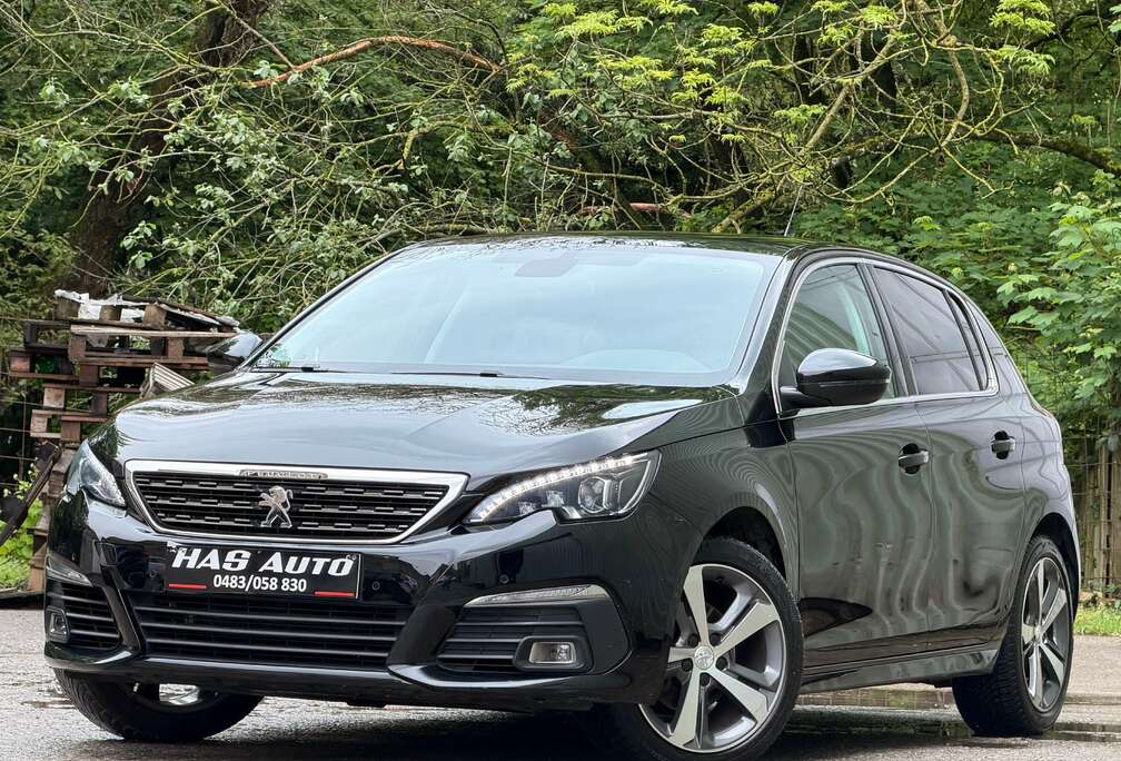 Peugeot 1.2i ALLURE//EURO6D//CARNET//NEUF