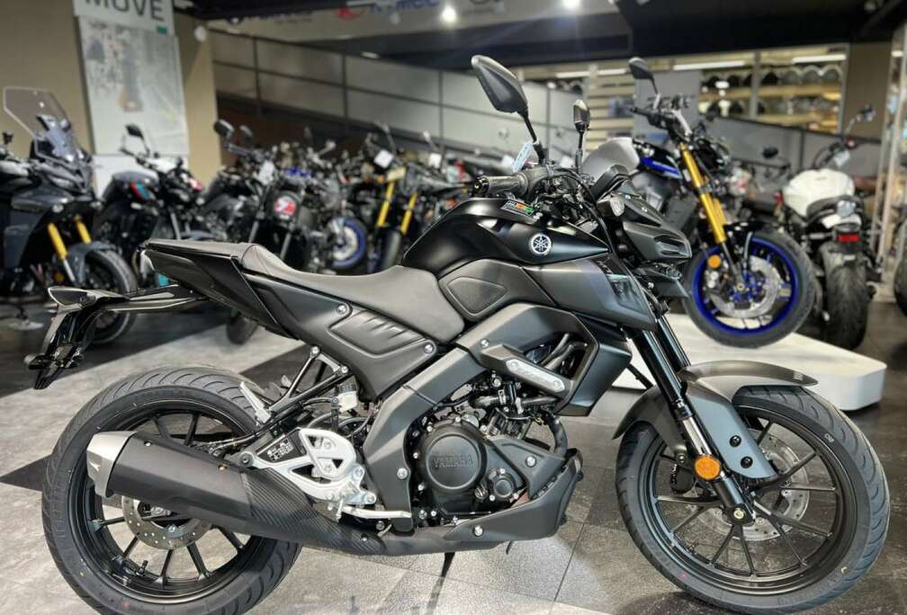 TECH BLACK