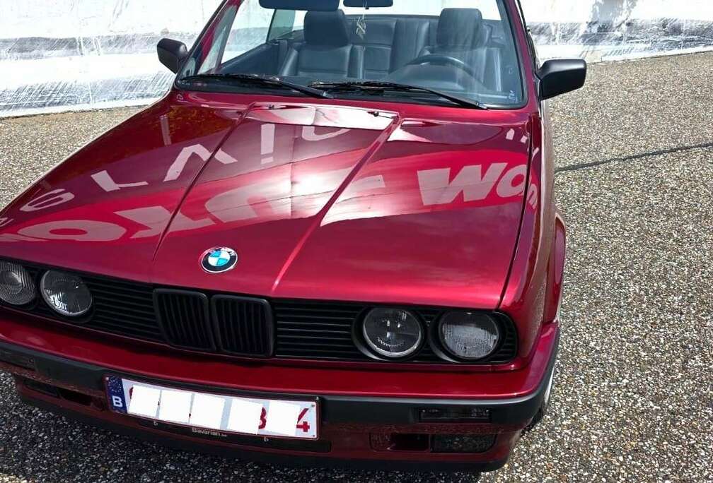 BMW 320i