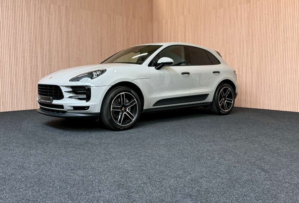 Porsche Macan 2.0 Turbo PDK Luchtvering AHK Camera20\