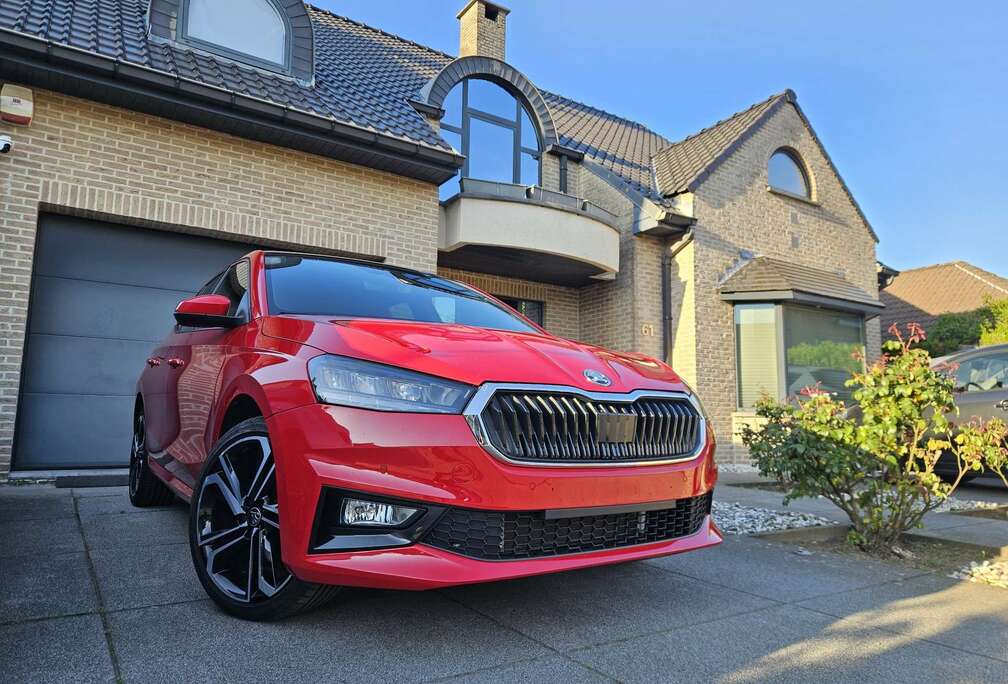 Skoda 1.0 TSI DSG / ** SPORT PACK - CAMERA / GPS / LED *