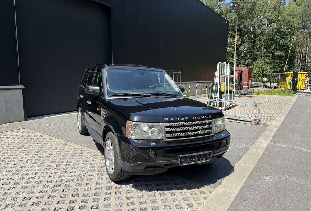 Land Rover TdV6 HSE *lichtevracht*