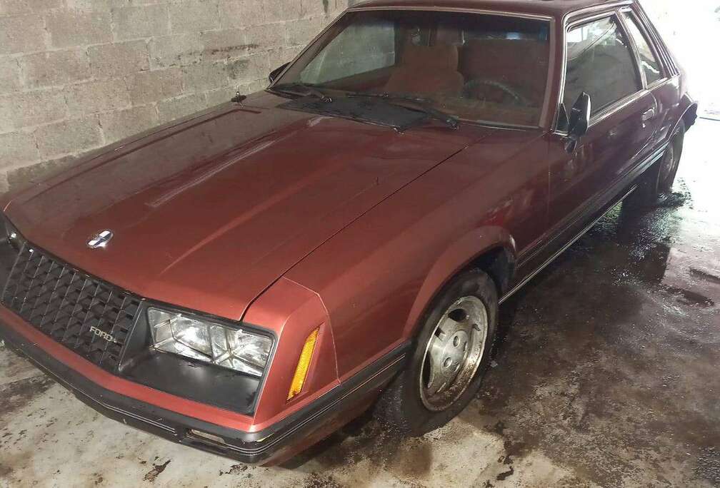 Ford 2800