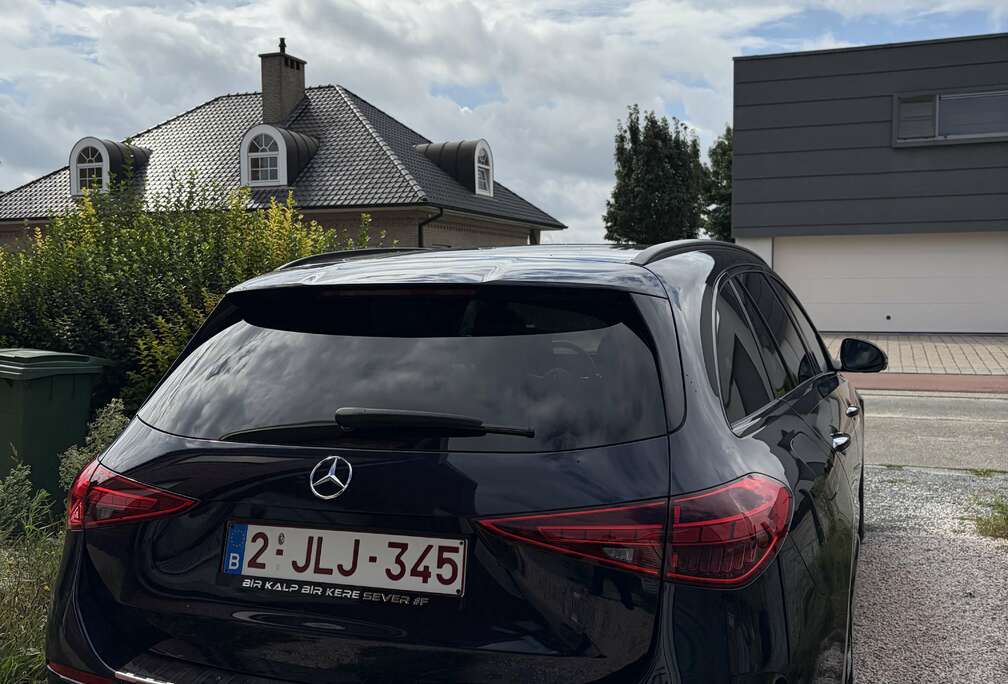 Mercedes-Benz Break e PHEV AMG Line (230 kW)