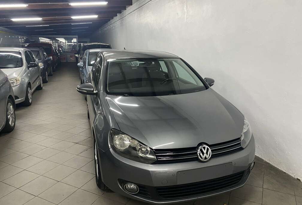 Volkswagen 1.6 CR TDi Automatic Trendline DPF DSG
