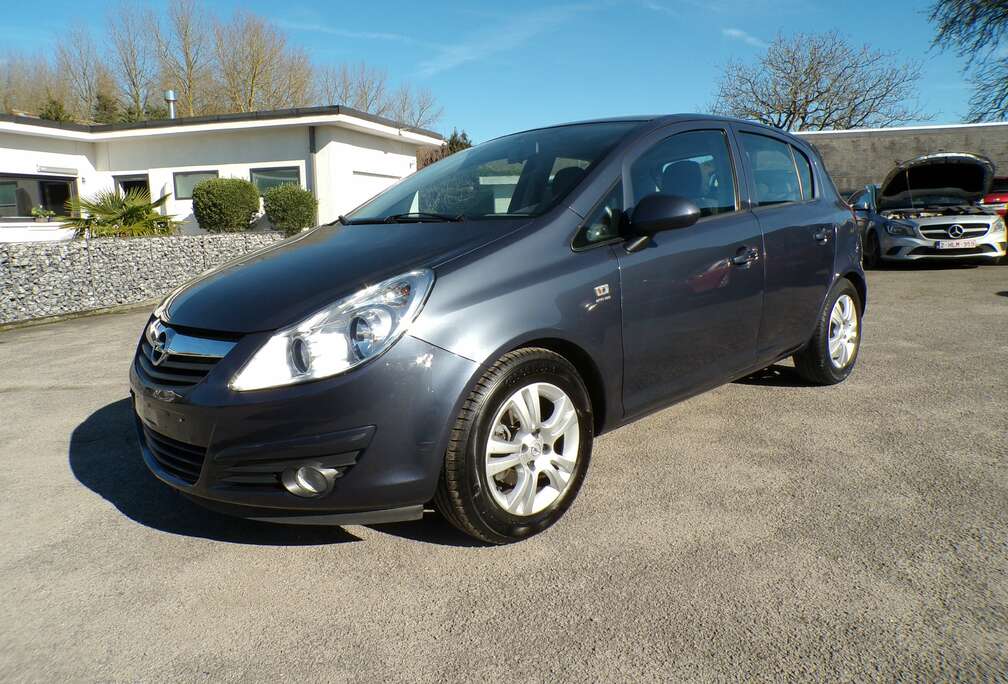 Opel 1.2i Automaat/Airco/Gekeurd/Garantie/78.000kl