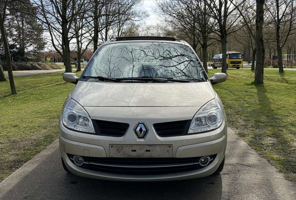 Renault Automaat Benzine Gekeurd Voor Verkoop