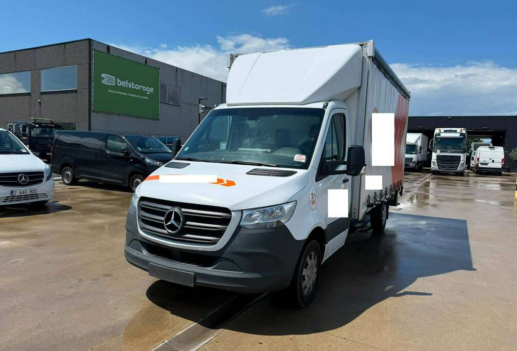 Mercedes-Benz 317 (Stock ID 58313