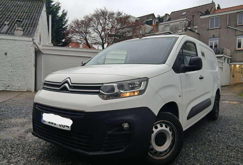 Citroen Berlingo 1.5 BlueHDi TAILLE XL * 3PLC* A/C * 240 X 60 MOIS *