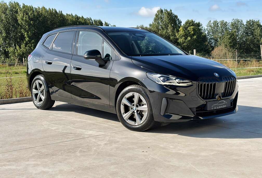 BMW Active Tourer 218iA - LEDER - DRIVE ASSIST - 360° CAMERA *