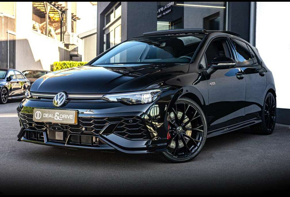 Volkswagen 8.5 2.0 TSI CLUBSPORT°WARR 01/28°HK°DCC°360°PANO