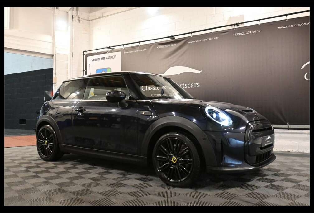 MINI e-Mini 28.9 kWh BLACK EDITION / CAMERA / PANO