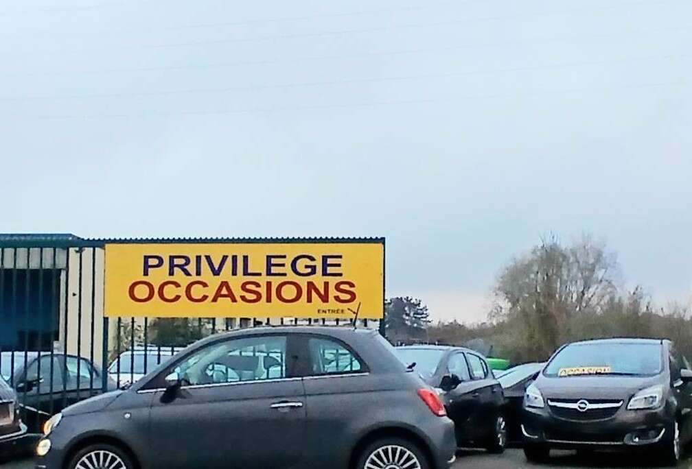 Fiat 13 Mjet 95 cv Lounge airco toit pano jalu capteurs