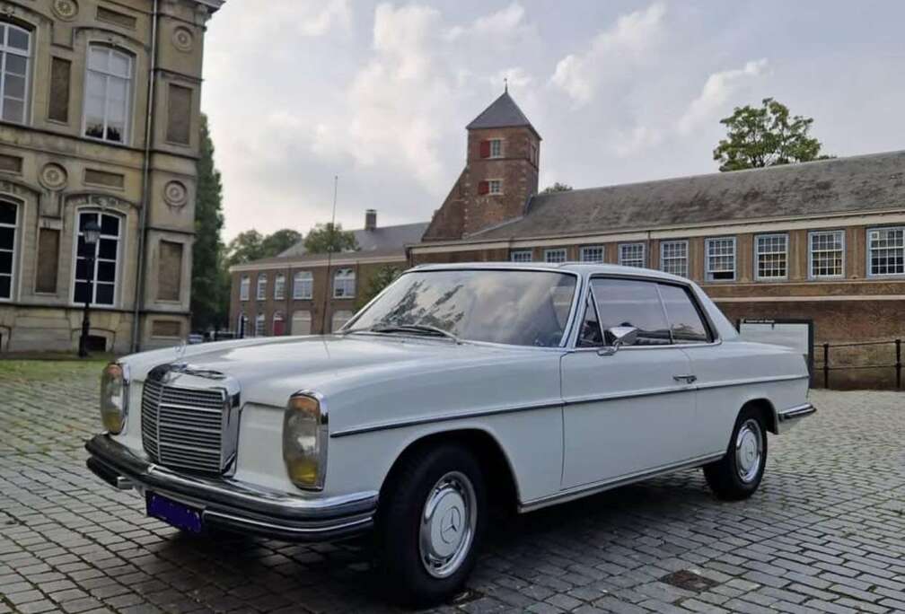 Mercedes-Benz 250C 1971 Oldtimer W114 Coupe 6 cilinder