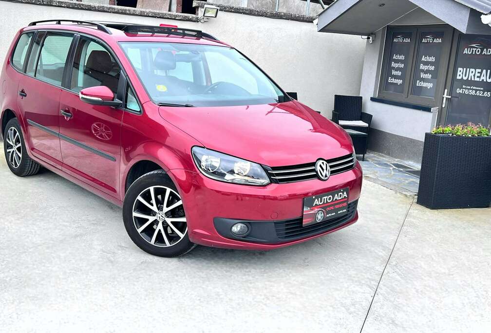 Volkswagen 1.6 CR TDi Trendline 7pl--AIRCO--GPS--TOIT PANO--