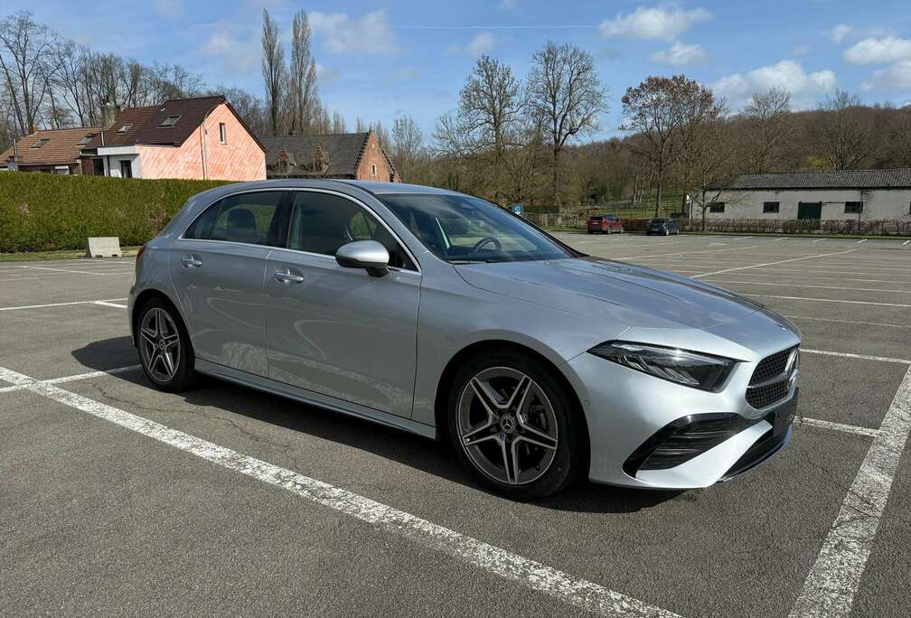 Mercedes-Benz A 180 AMG Line