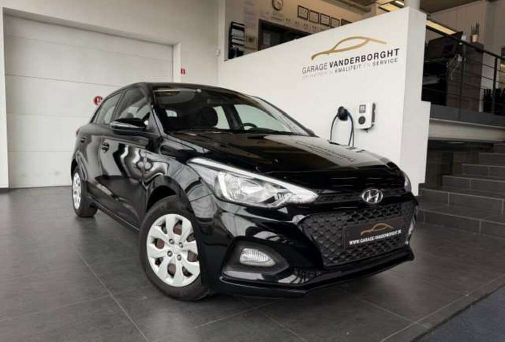 Hyundai BENZINE SLECHTS 75000KM
