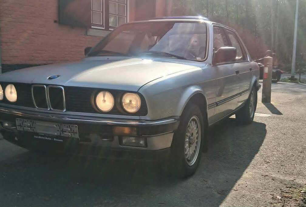 BMW e30
