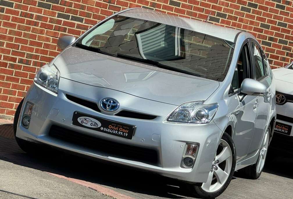Toyota / PARFAIT ÉTAT / CARNET ENTRETIEN /