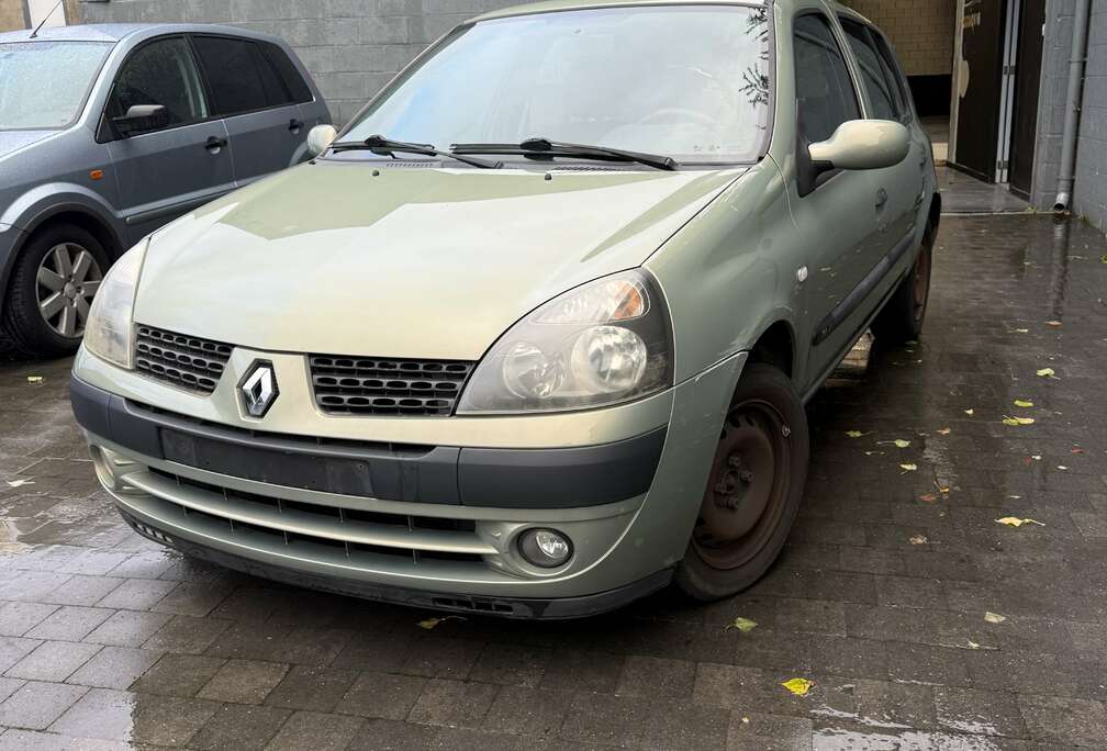Renault 1.2i 16v Authentique Renault Clio – Essence – 123.