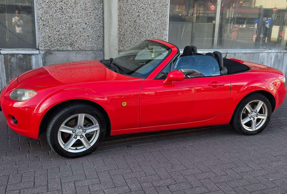 Mazda MX-5 Roadster Coupé 1.8i 16v Active