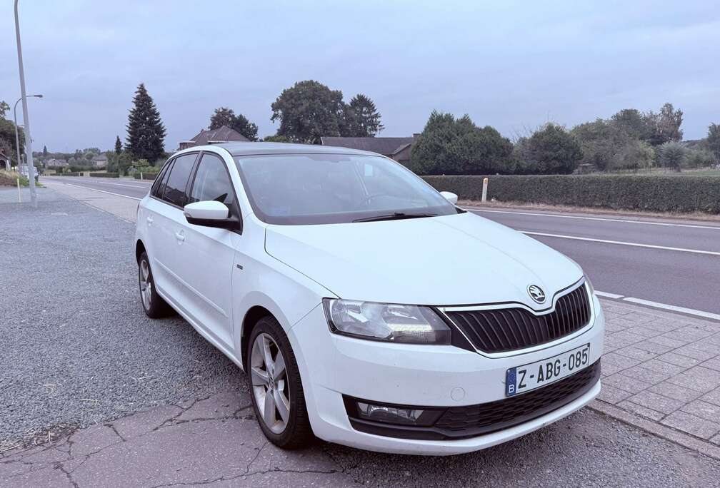 Skoda Rapid 1.4 CR TDi - PANORAMIQUE - COURROIE OK -