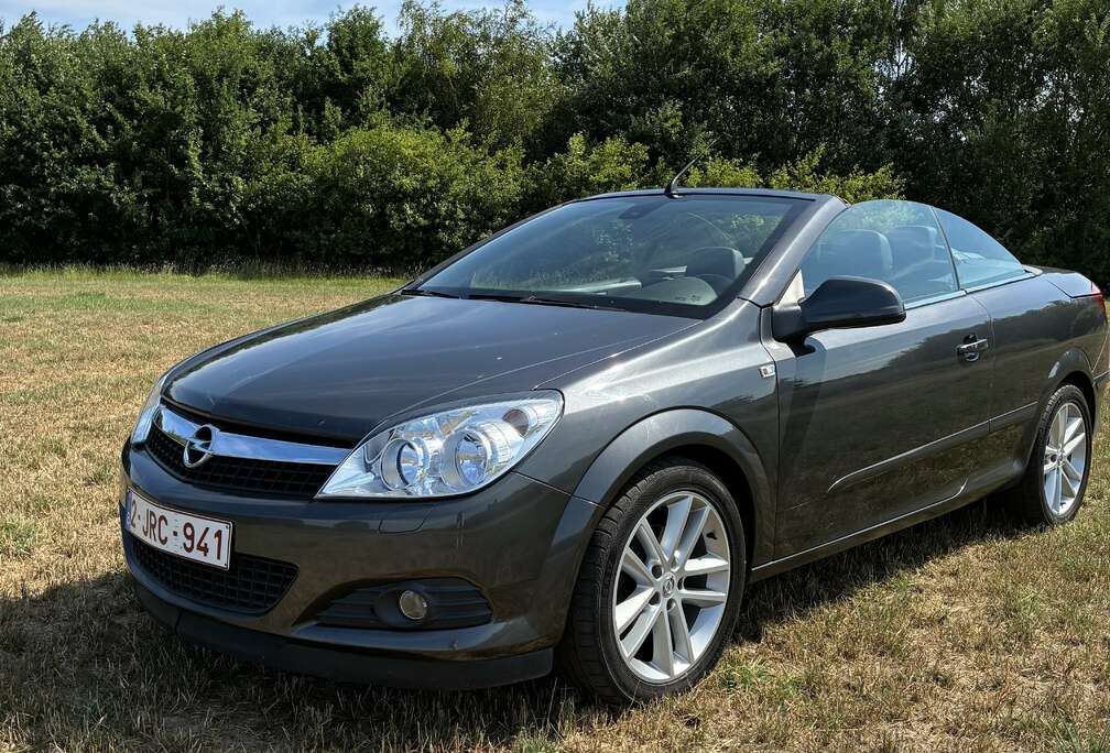 Opel TwinTop 1.6i Cosmo