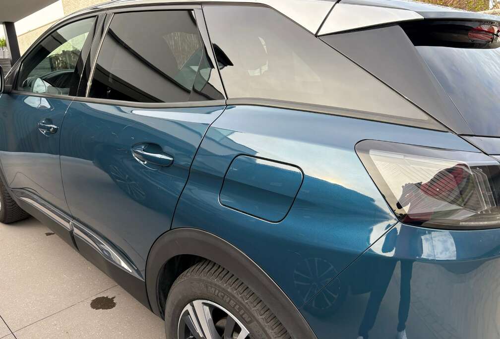 Peugeot 3008 Hybrid 225 e-EAT8 Allure Pack