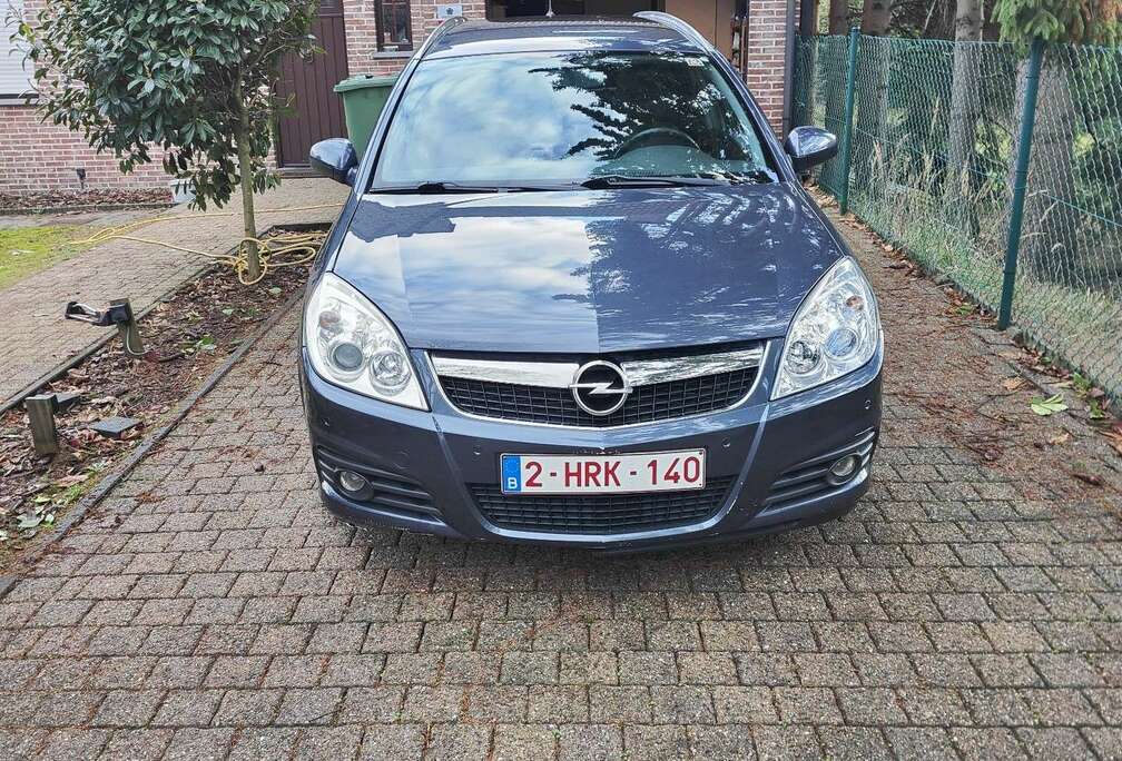 Opel 1.9 CDTI Caravan Automatik Cosmo Plus