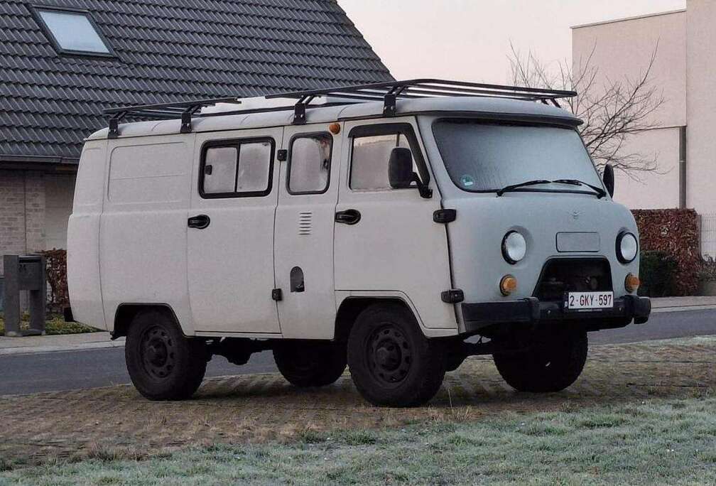 UAZ