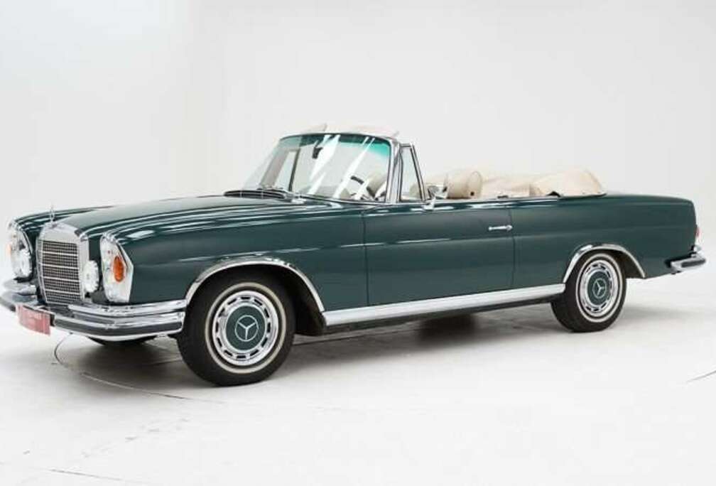 Mercedes-Benz SE Cabriolet \'70 CH04610