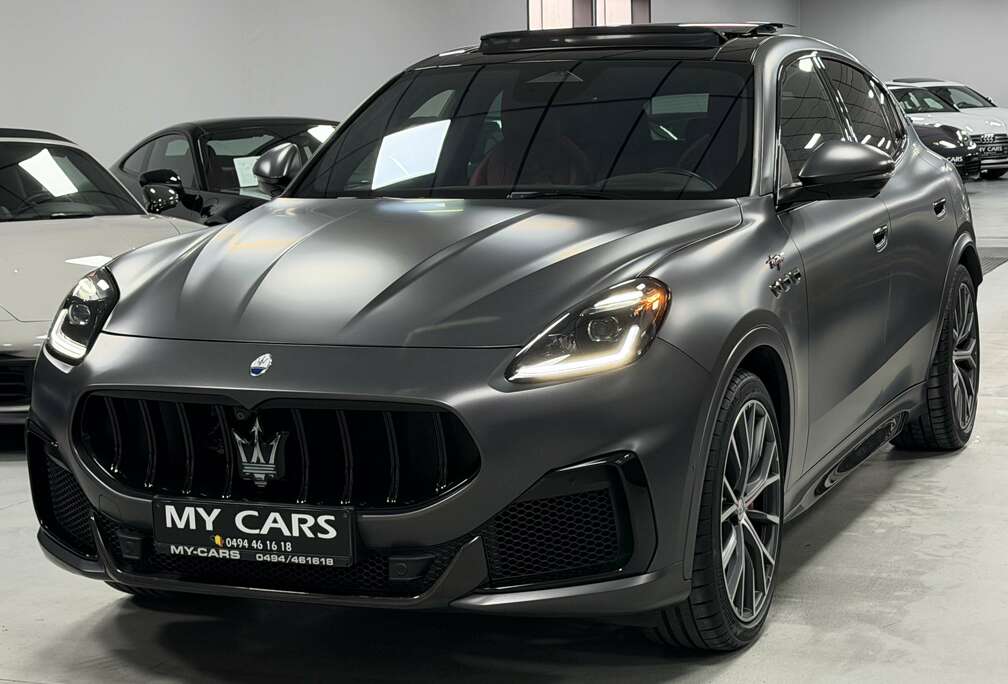 Maserati 3.0 Turbo 530 CV Trofeo Pano Full Carbone Gris Mat