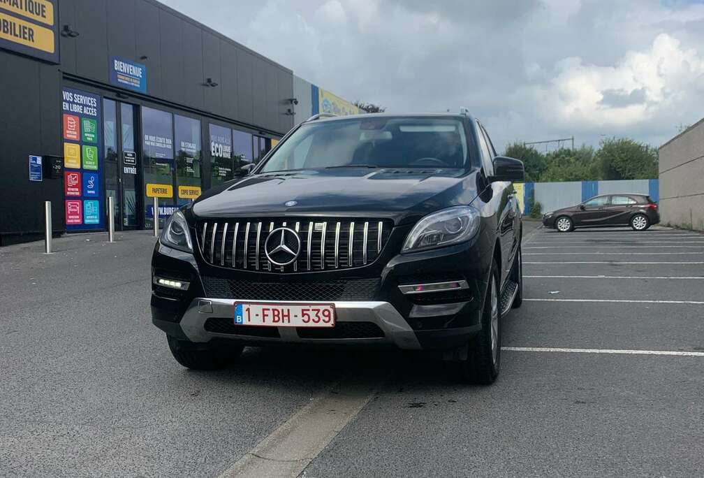 Mercedes-Benz BlueTEC 4MATIC 7G-TRONIC