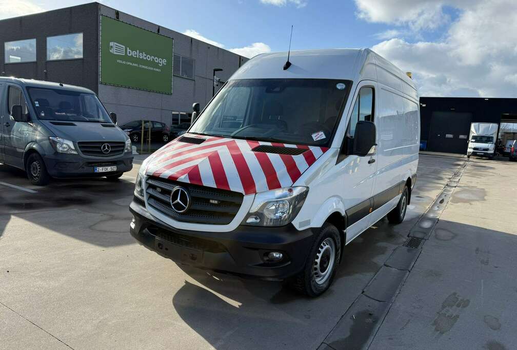 Mercedes-Benz 316 (Stock ID 50002)