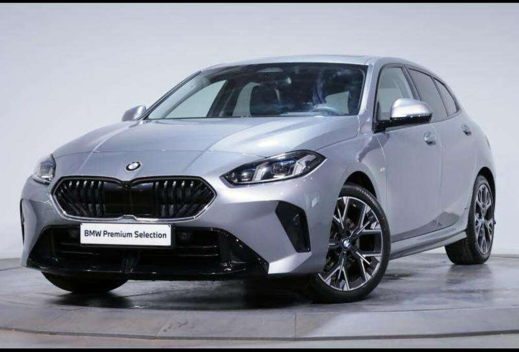 BMW Hatch M Sport Design