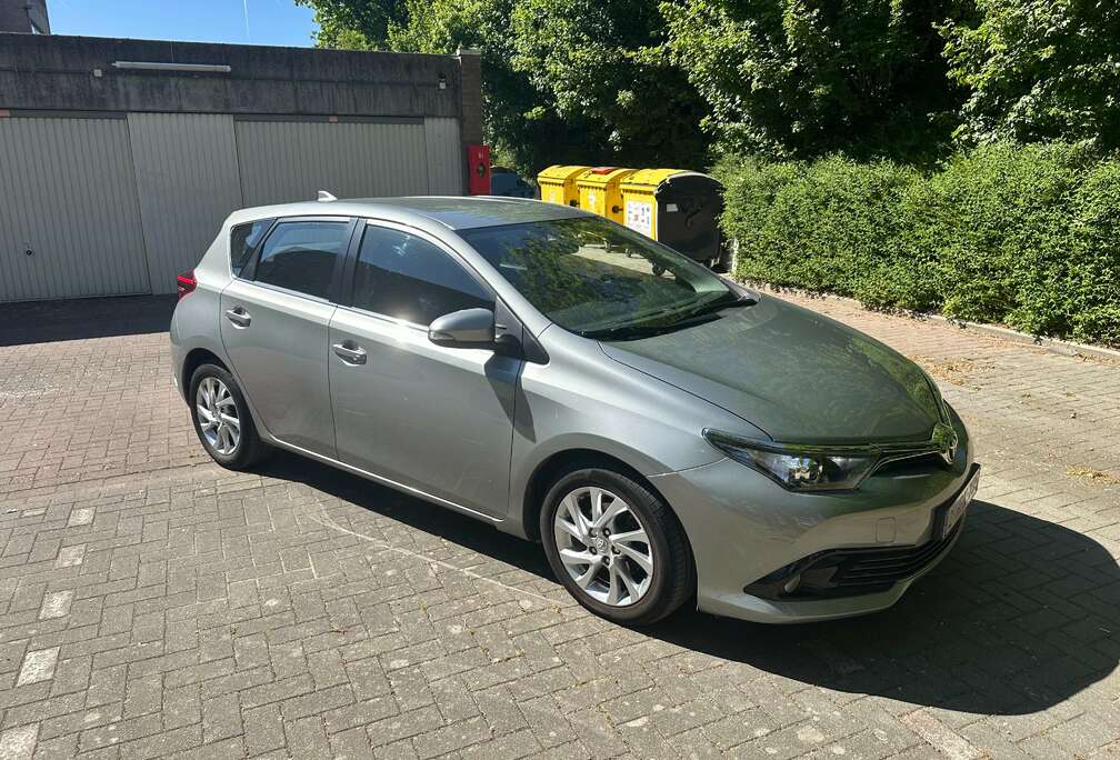 Toyota Auris 1.2 Turbo Dynamic Multidrive S