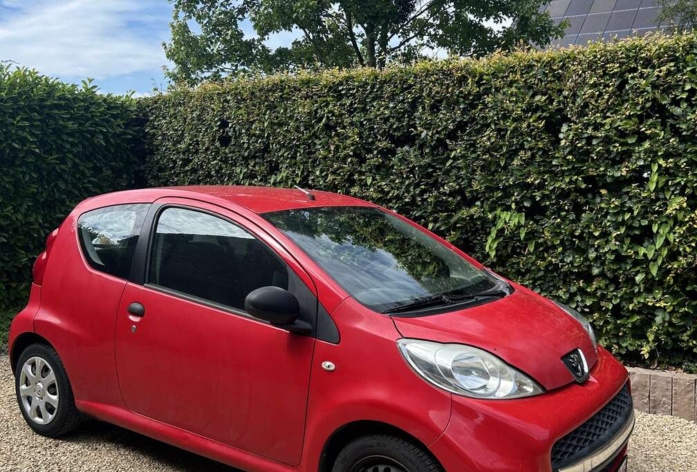 Peugeot 1.0i Urban