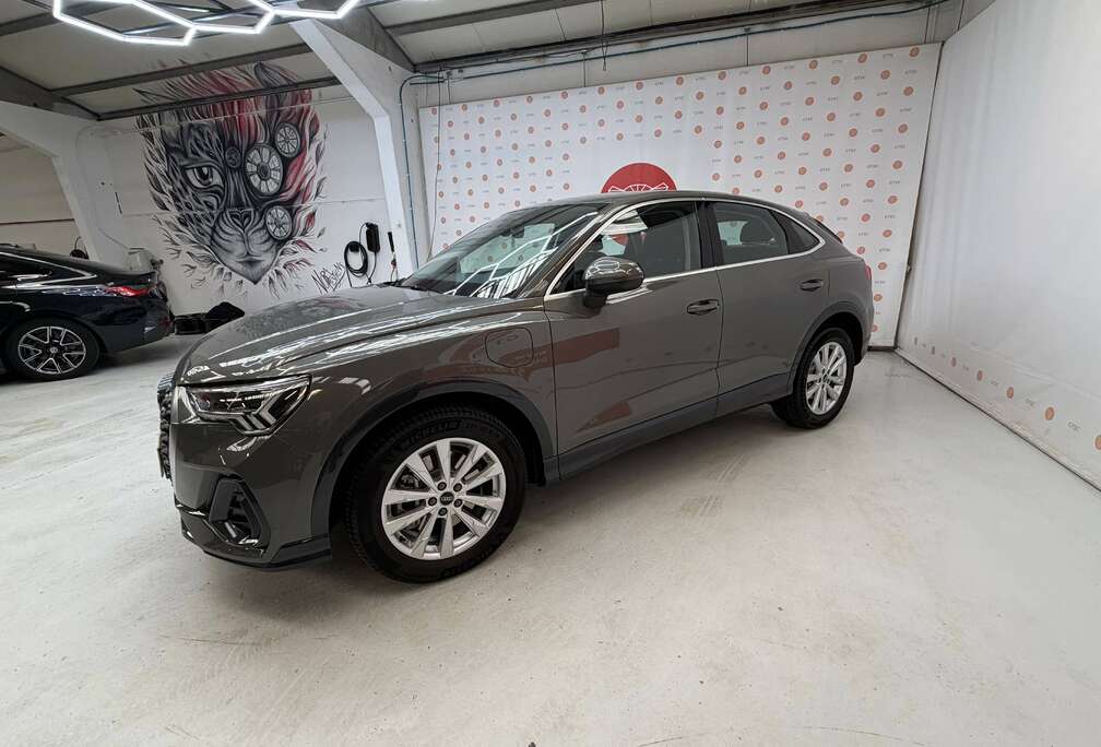 Audi Sportback PHEV 45 TFSIe Attraction S tronic 180 kW ACC Lane assit MMI Dynamische pinkers Virtual cockpit Dode hoek