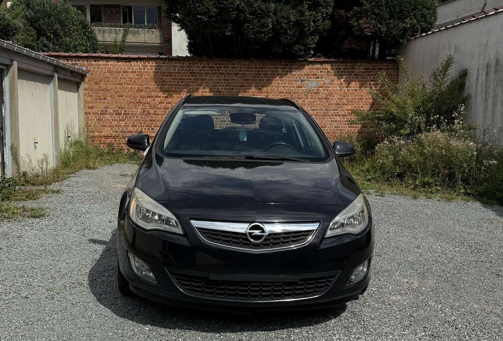 Opel 1.7 CDTI DPF ecoFLEX Start/Stop 99g Selection
