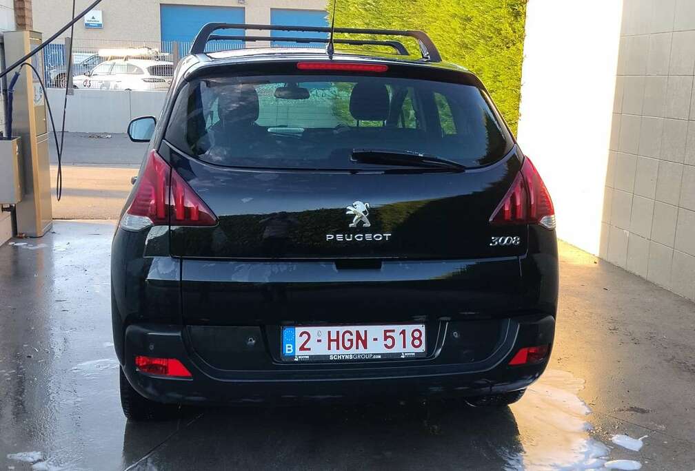 Peugeot 1.6 BlueHDi 120ch S&S BVM6 Business Pack